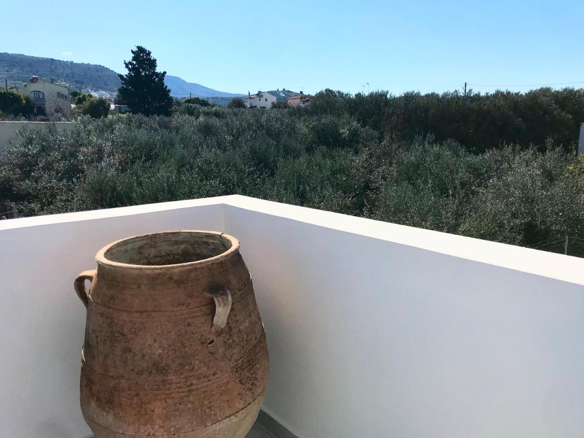 Utopia Residences Gaia House Petrokefálion Eksteriør billede